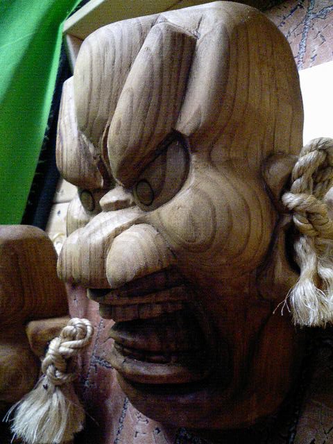 釜神様 横面