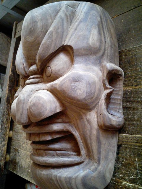釜神様 横面